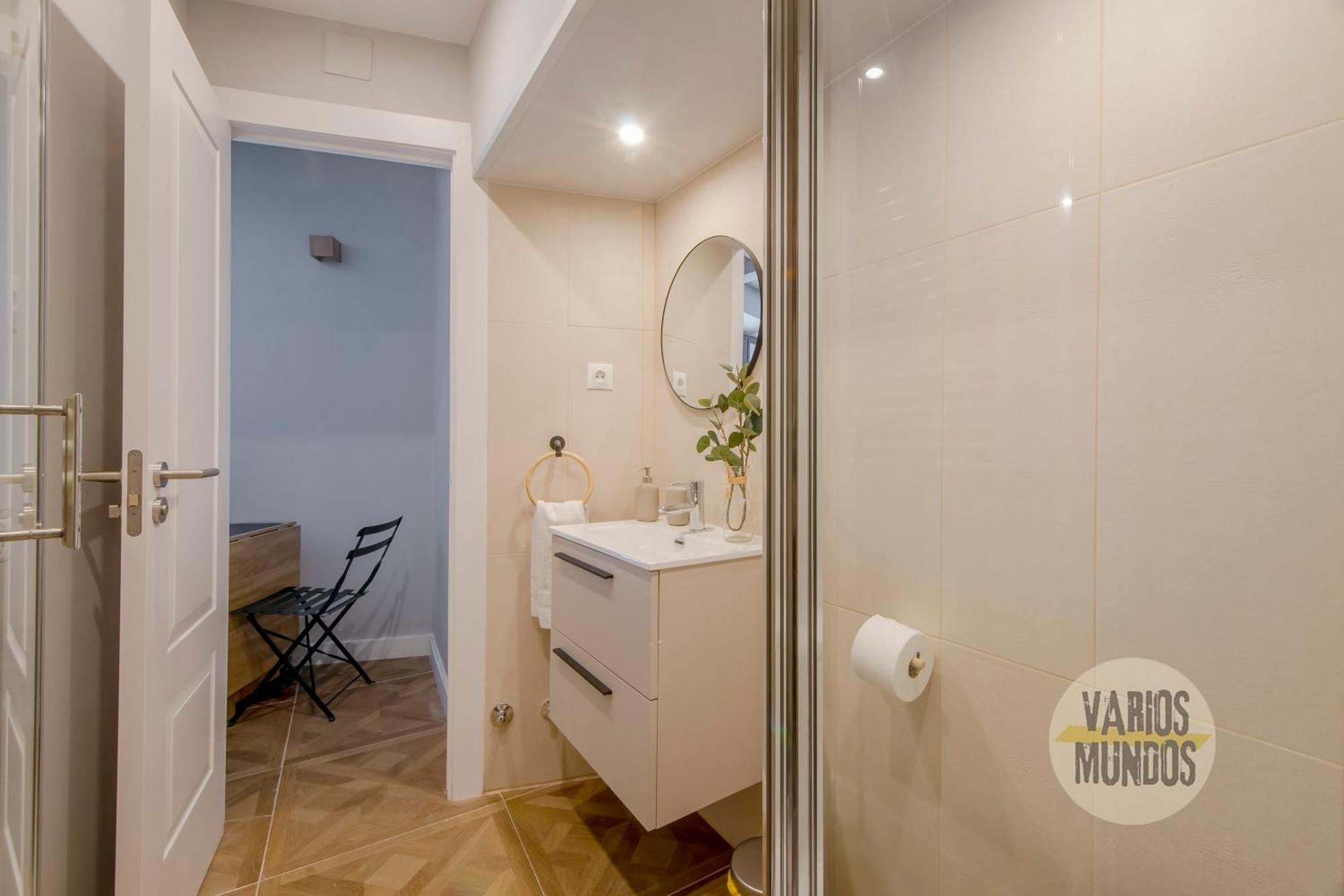 Confortable Apt Para 9Pax En El Centro De Madrid E3 外观 照片